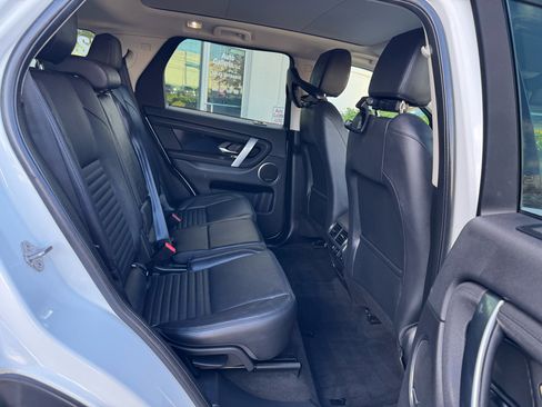 Used 2022 Land Rover Discovery Sport S image 25