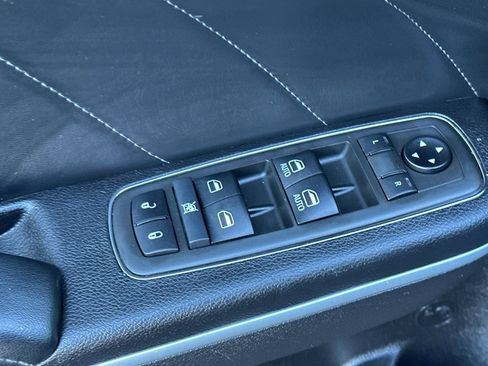 Used 2021 Dodge Charger Scat Pack image 12