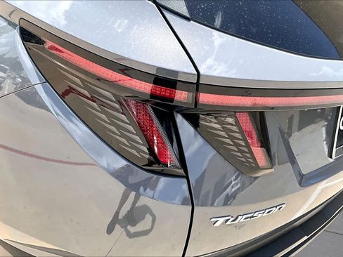 Certified 2024 Hyundai Tucson SEL w/ Convenience Package FWD image 27