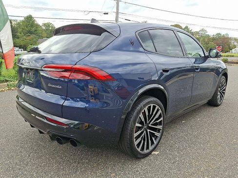 Used 2025 Maserati Grecale Modena AWD/4WD image 3