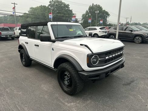 Used 2021 Ford Bronco Black Diamond AWD/4WD image 11