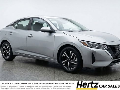 Used 2025 Nissan Sentra SV image 1