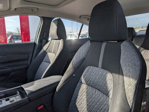 New 2026 Nissan Sentra SV w/ SV Convenience Package image 6