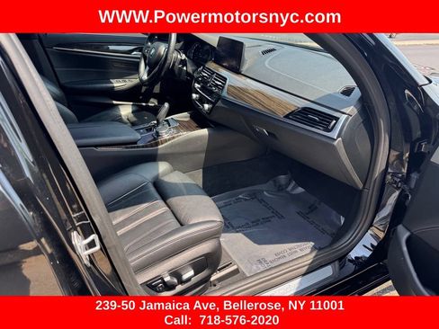 Used 2019 BMW 530e w/ Convenience Package RWD image 26