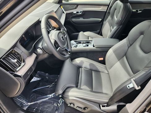 New 2026 Volvo XC90 B6 Ultra w/ Protection Package AWD/4WD image 9
