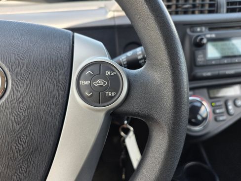 Used 2013 Toyota Prius C One FWD image 17