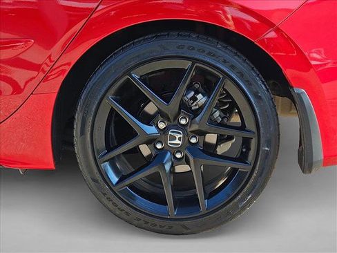 Used 2023 Honda Civic Sport image 23