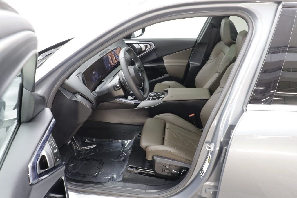 Used 2026 BMW X3 xDrive30i AWD/4WD image 6