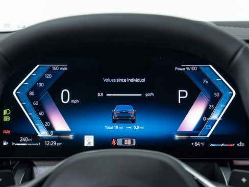 New 2026 BMW 530i xDrive w/ Premium Package image 18