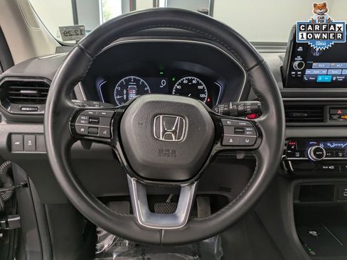 Used 2025 Honda Pilot EX-L image 21