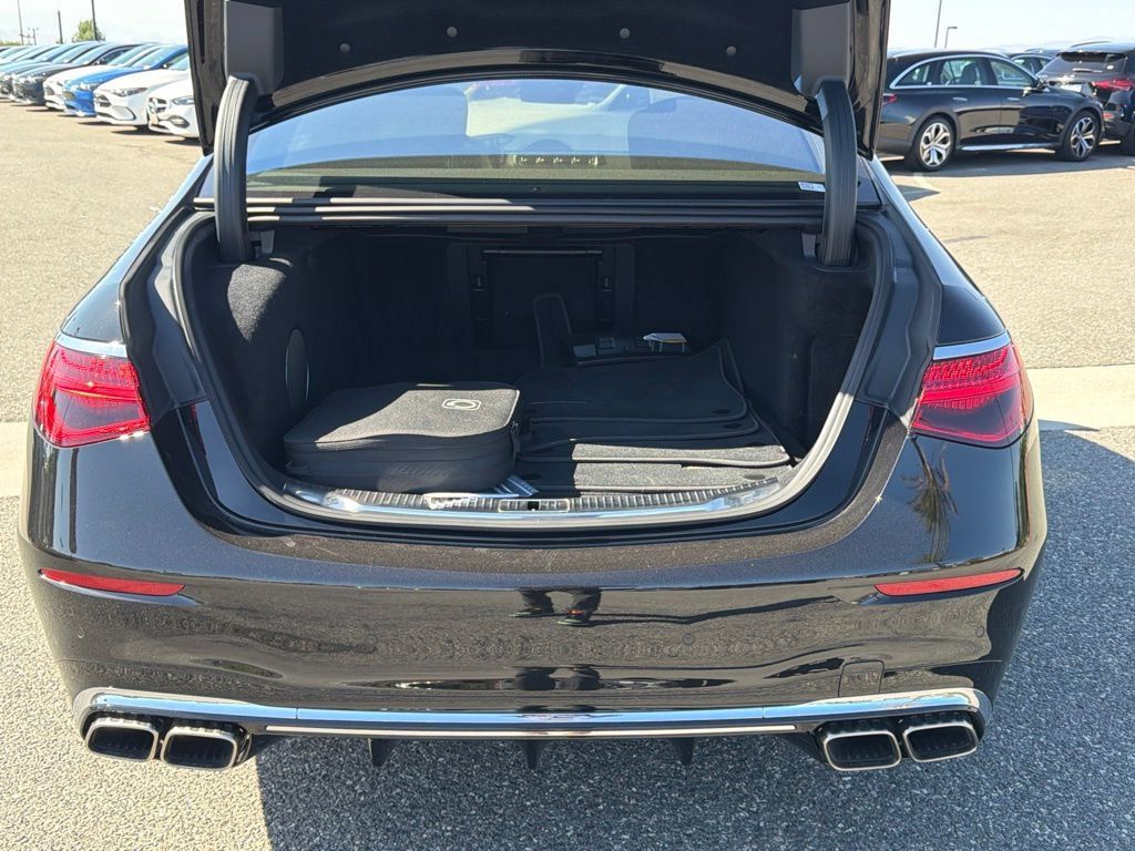 Used 2026 Mercedes-Benz S 63 AMG S image 15