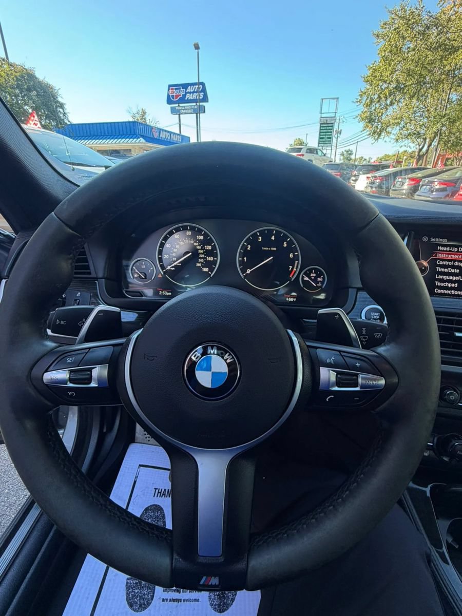 Used 2016 BMW 550i xDrive Sedan AWD/4WD image 24