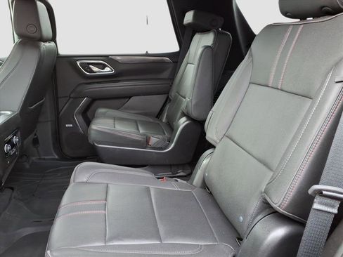 Used 2022 Chevrolet Tahoe RST w/ Luxury Package image 13