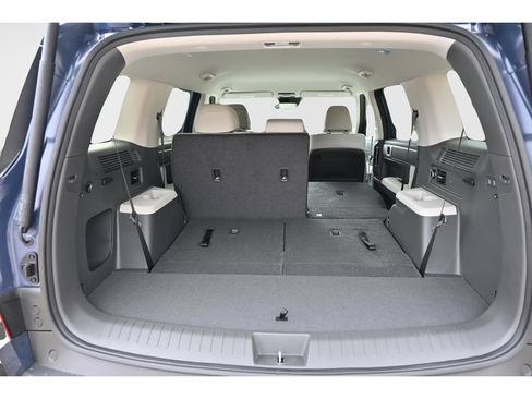 New 2026 Hyundai Santa Fe SEL image 9