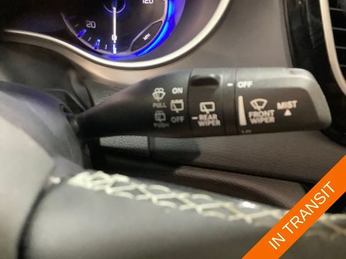Certified 2026 Chrysler Pacifica Select FWD image 30