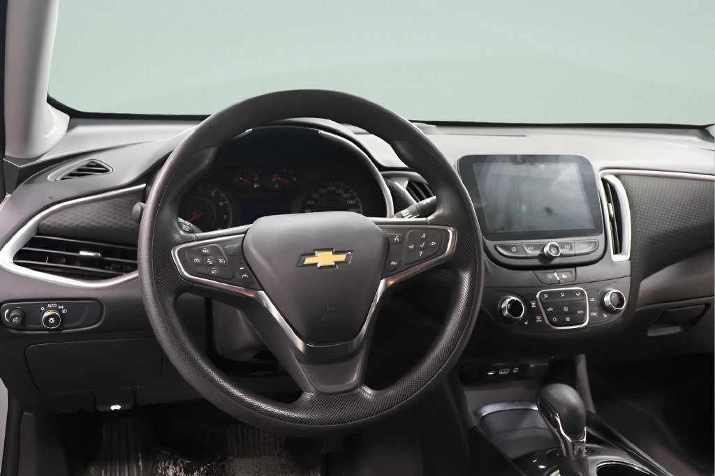 Used 2024 Chevrolet Malibu LT FWD image 8