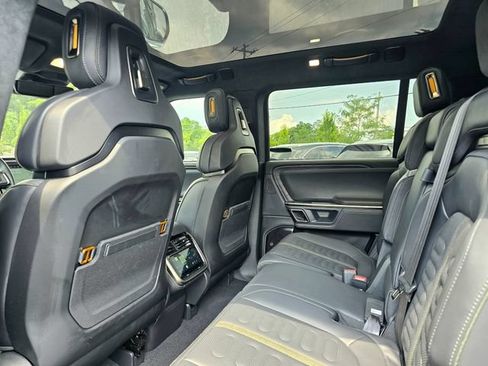 Used 2024 Rivian R1S Adventure AWD/4WD image 27