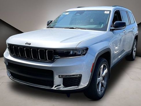 Used 2021 Jeep Grand Cherokee L Limited w/ MOPAR Finishing Package AWD/4WD image 1