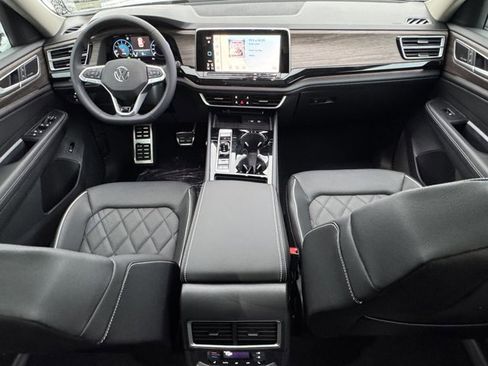 New 2026 Volkswagen Atlas SEL Premium R-Line image 14