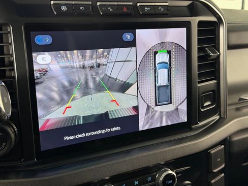 Used 2024 Ford F350 Platinum image 23