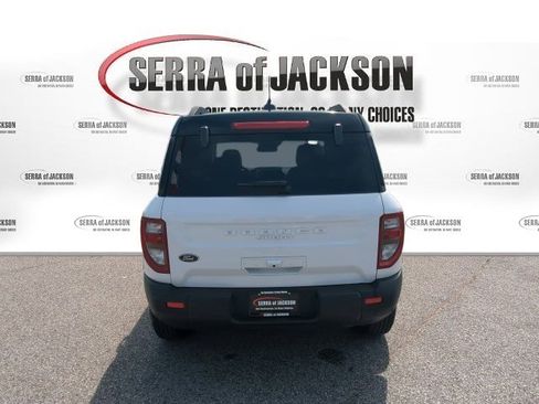 Used 2025 Ford Bronco Sport Outer Banks AWD/4WD image 8