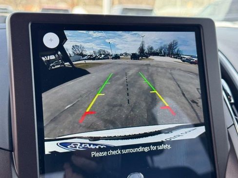 Used 2021 Ford Edge ST image 21