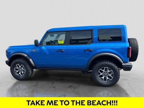 Used 2025 Ford Bronco Badlands AWD/4WD image 2