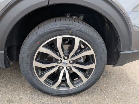 Used 2025 Ford Explorer ST-Line image 25