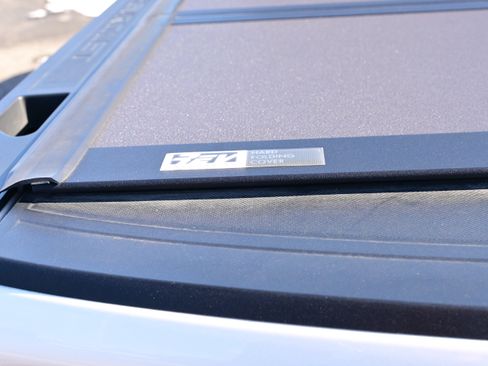 Used 2023 Chevrolet Silverado 1500 High Country w/ Technology Package image 11