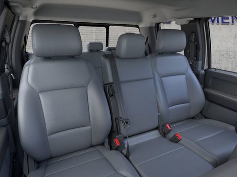 New 2026 Ford F450 XL w/ XL Chrome Package image 10