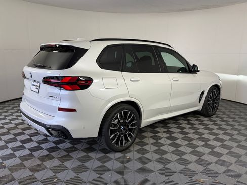 New 2026 BMW X5 xDrive50e w/ M Sport Package image 9