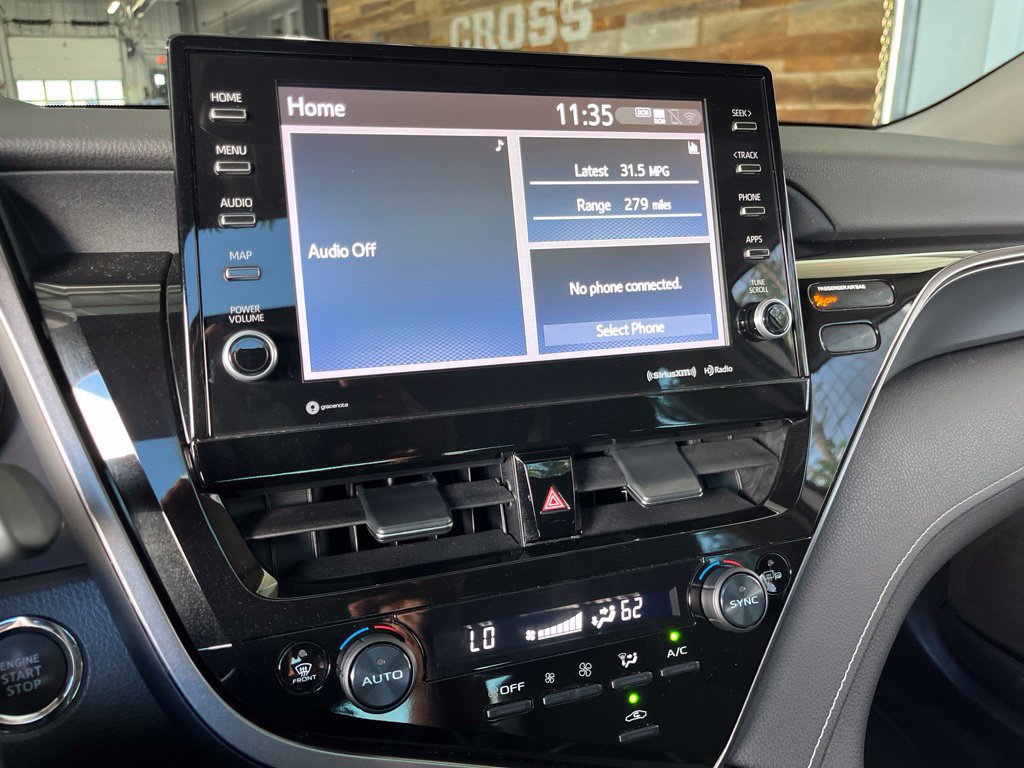 Used 2023 Toyota Camry SE w/ Audio Upgrade Package FWD image 32
