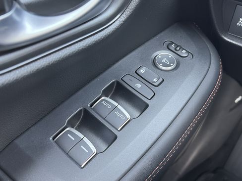 Certified 2026 Honda HR-V Sport image 27