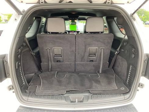 Used 2025 Dodge Durango R/T w/ Blacktop Package AWD/4WD image 7