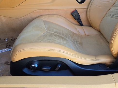 Used 2021 Chevrolet Corvette Stingray Premium Cpe w/ Z51 Performance Package image 23