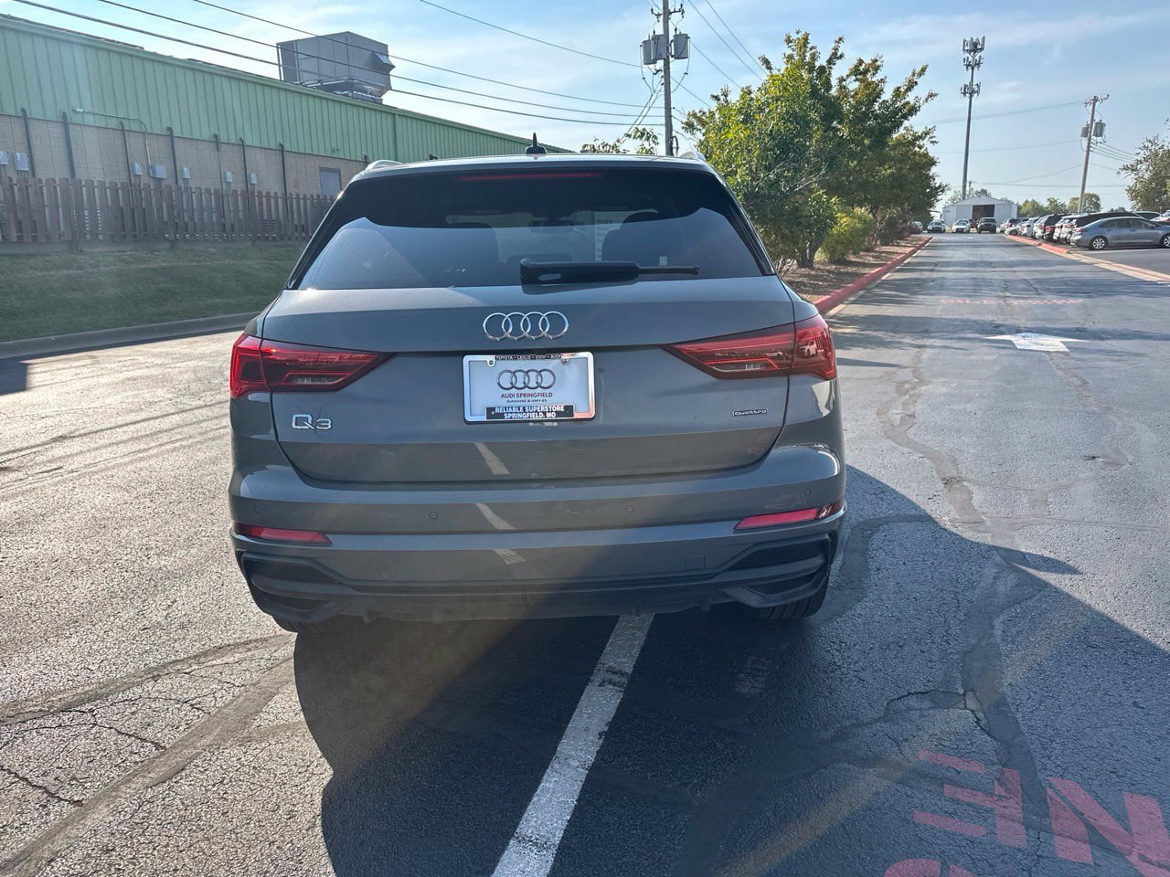 Certified 2025 Audi Q3 2.0T Premium w/ Convenience Package AWD/4WD image 4