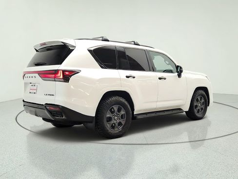 Used 2026 Lexus LX 700h Luxury w/ Appearance Package AWD/4WD image 5