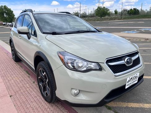 Used 2015 Subaru Crosstrek 2.0i Limited AWD/4WD image 3