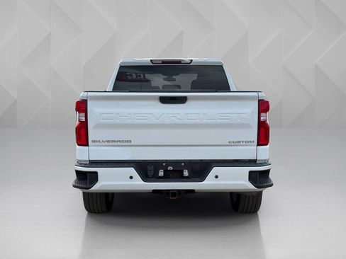 Used 2022 Chevrolet Silverado 1500 Custom RWD image 6