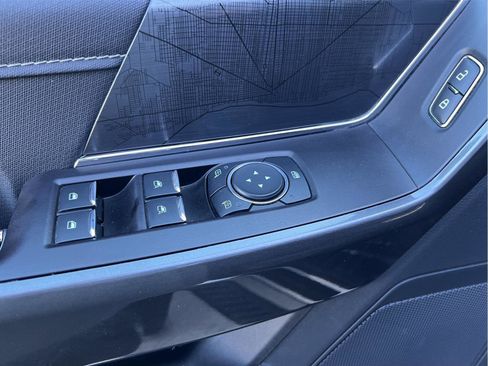 Used 2022 Ford F150 XLT w/ Equipment Group 302A High image 31