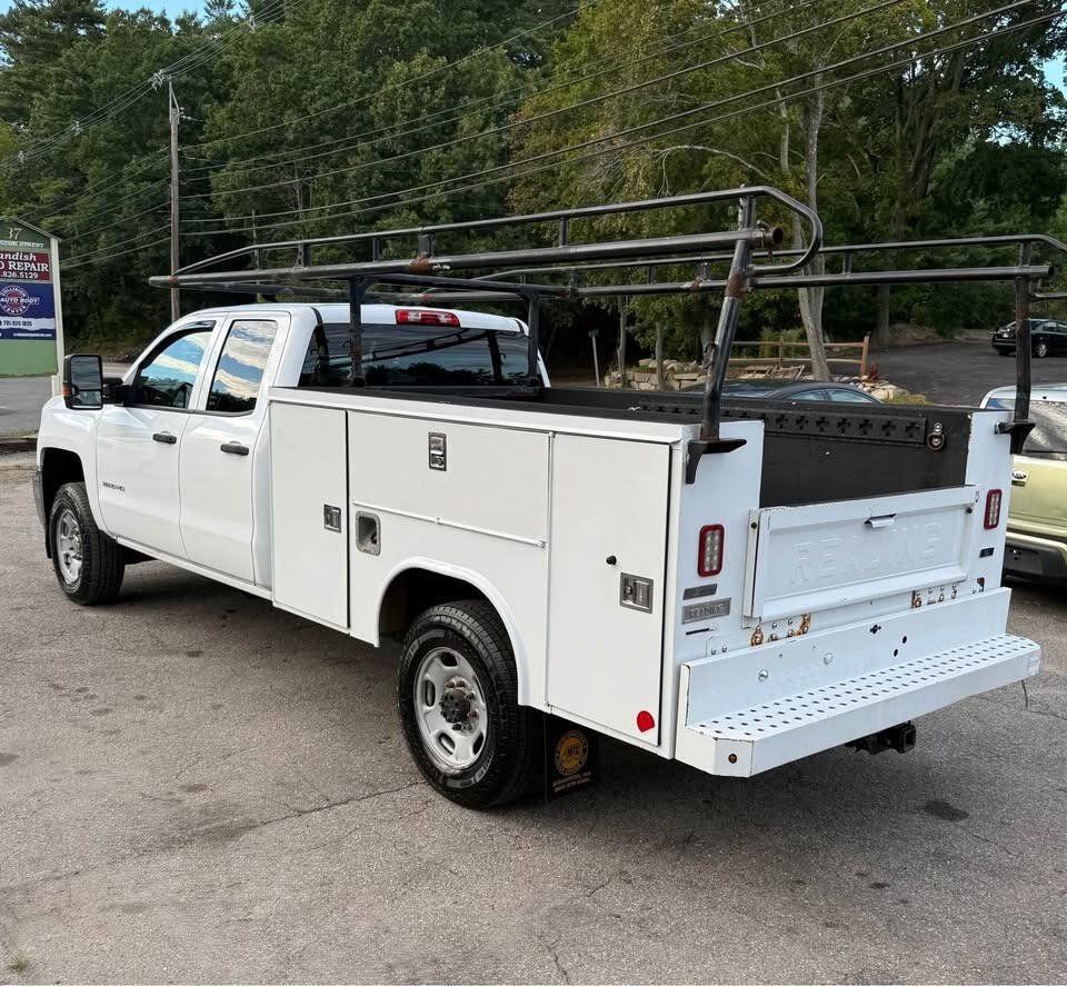 Used 2019 Chevrolet Silverado 2500 W/T w/ WT Convenience Package AWD/4WD image 3