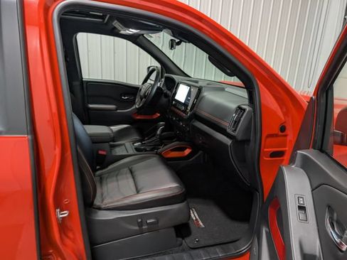 Used 2025 Nissan Frontier PRO-4X w/ Pro Premium Package AWD/4WD image 28