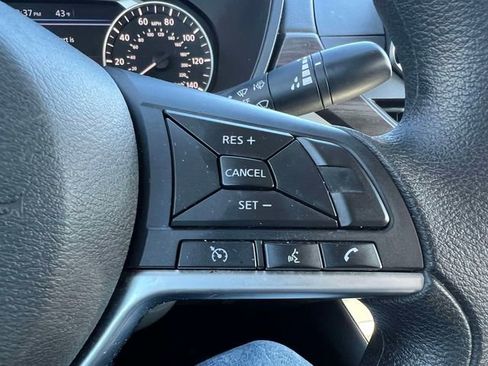 Certified 2024 Nissan Altima 2.5 SV FWD image 23