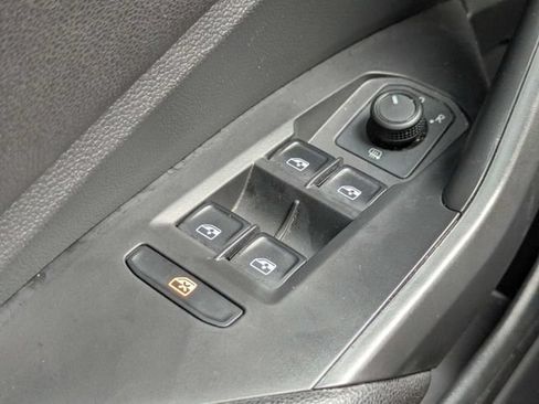 Used 2019 Volkswagen Jetta S w/ Driver Assistance Package FWD image 22
