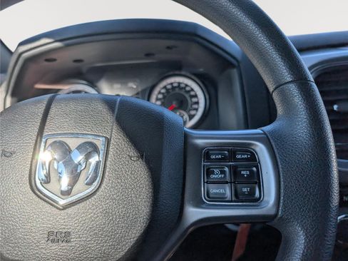 Used 2024 RAM 1500 Warlock RWD image 22