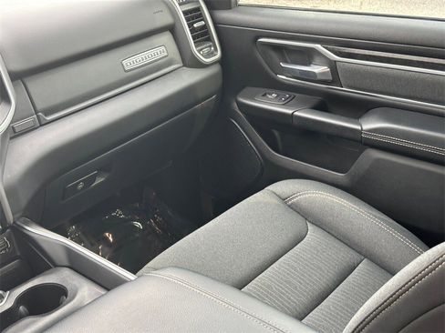 Used 2022 RAM 1500 Big Horn image 26