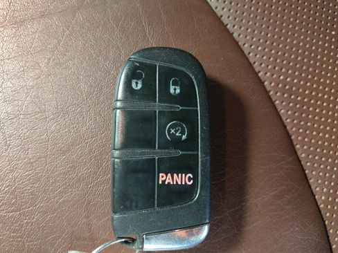 Used 2019 FIAT 500X Trekking w/ Premium Group image 32