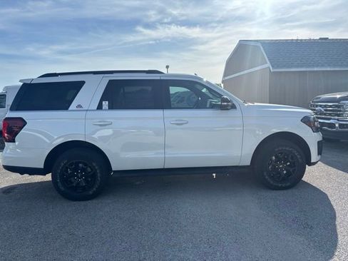 Used 2024 Ford Expedition Timberline AWD/4WD image 4