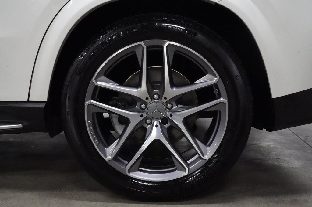Used 2022 Mercedes-Benz GLE 53 AMG 4MATIC Coupe image 35