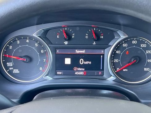Used 2023 GMC Acadia SLE w/ Driver Convenience Package FWD image 36